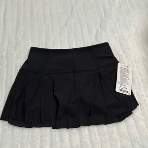🌴 NWT Lululemon Lost In Pace Skirt Skort *Rare Find*